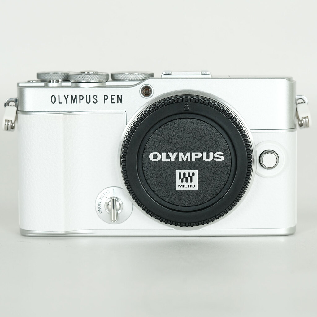 OLYMPUS PEN E-P7