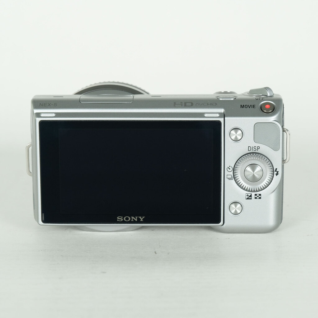 SONY α NEX-5N ボディ シルバーの出品 | ONE SCENE（ワンシーン）