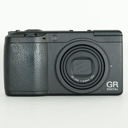 RICOH GR DIGITAL II