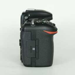 Nikon D500