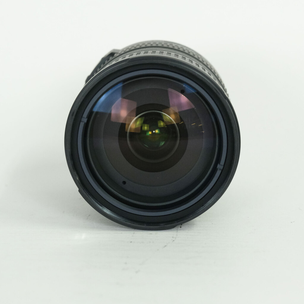 Nikon AF-S DX VR Zoom-Nikkor 18-200mm F3.5-5.6G IF-ED