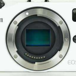 Canon EOS M ボディ ホワイト
