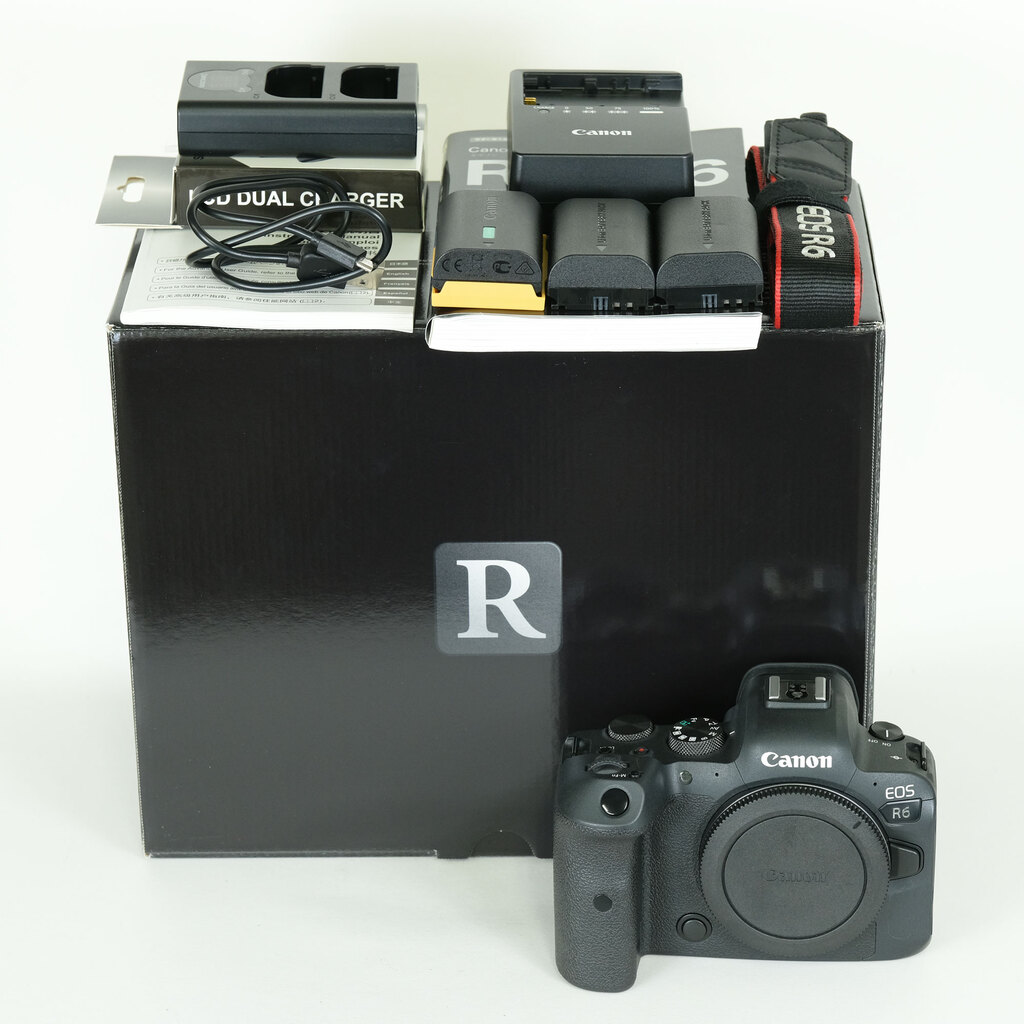 Canon EOS R6