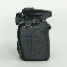 Canon EOS 70D Canon EOS 70D