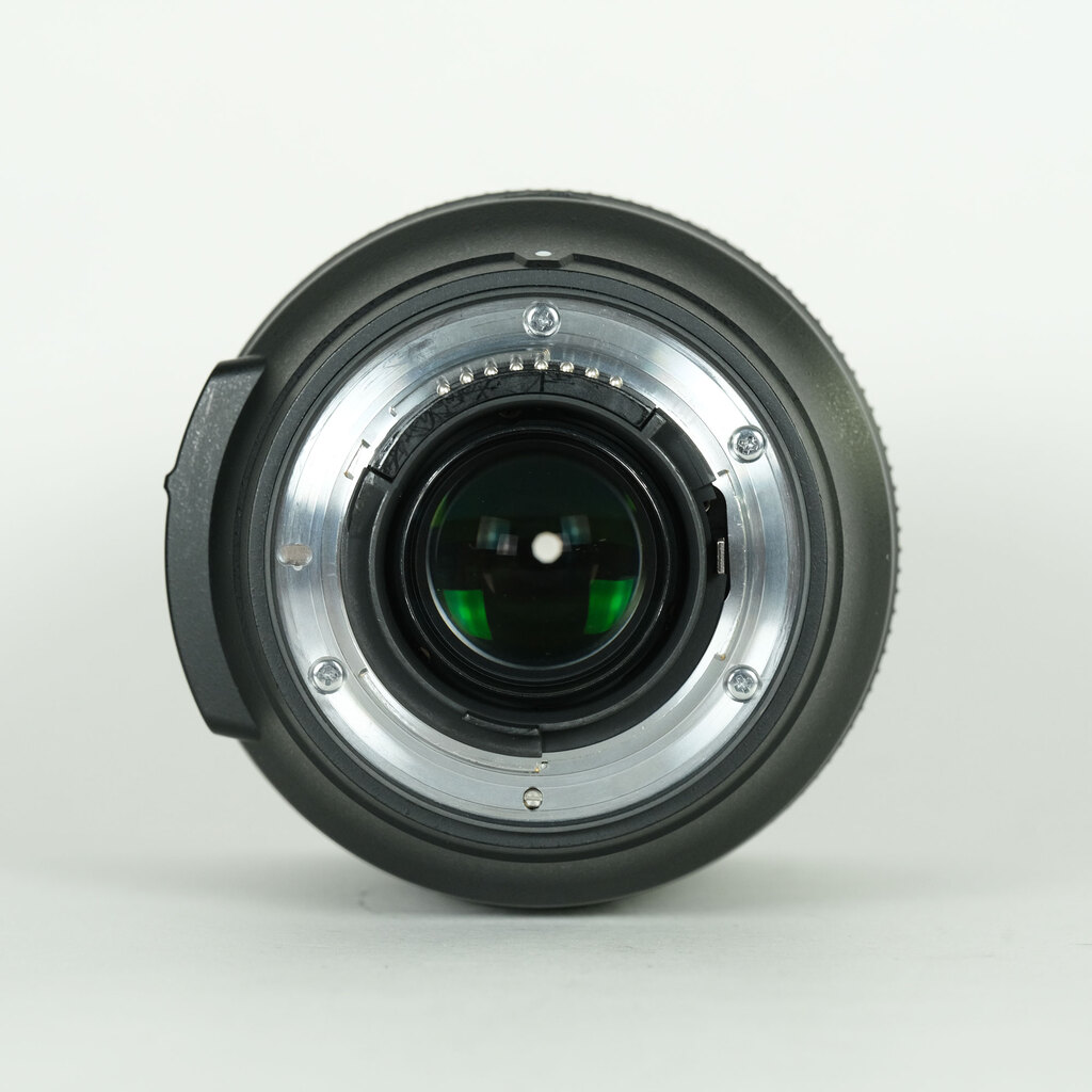 Nikon AF-S NIKKOR 24-120mm f/4G ED VR Nikon AF-S NIKKOR 24-120mm f/4G ED VR