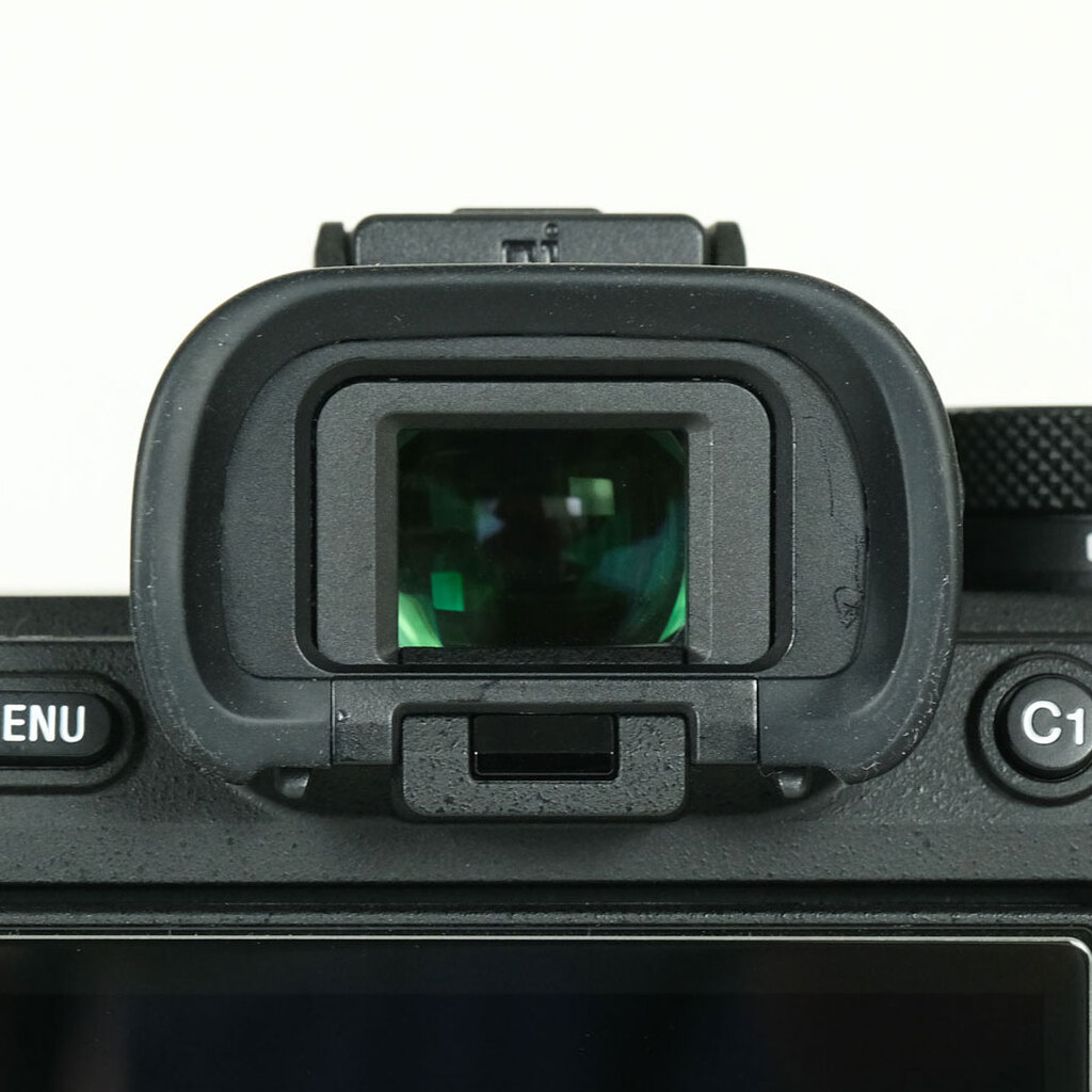 SONY α7 IV(ILCE-7M4) SONY α7 IV(ILCE-7M4)