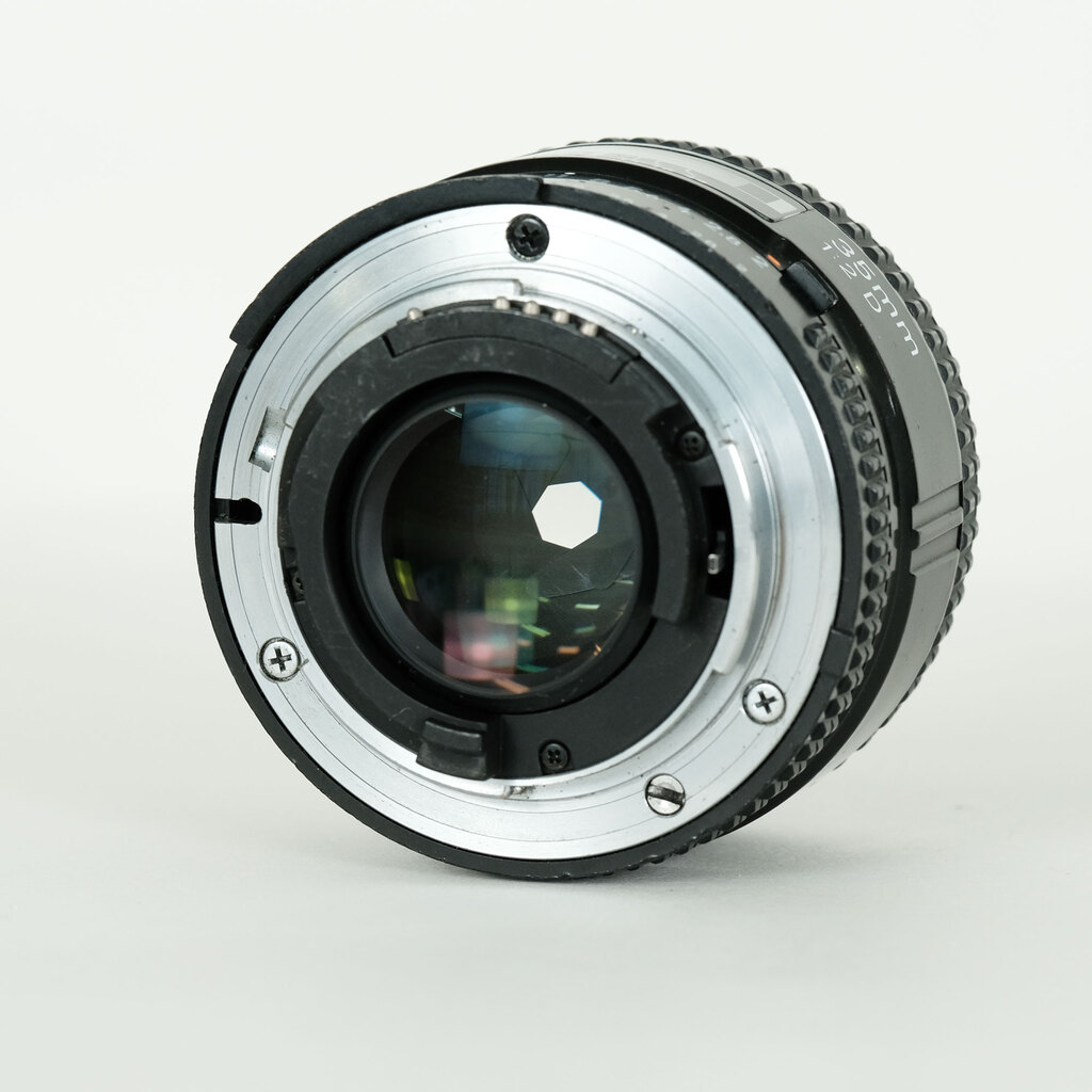 Nikon Ai AF Nikkor 35mm F2D