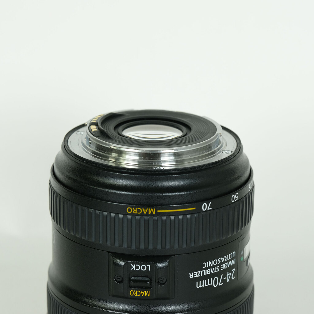 Canon EF24-70mm F4L IS USM Canon EF24-70mm F4L IS USM