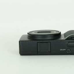 RICOH GR III