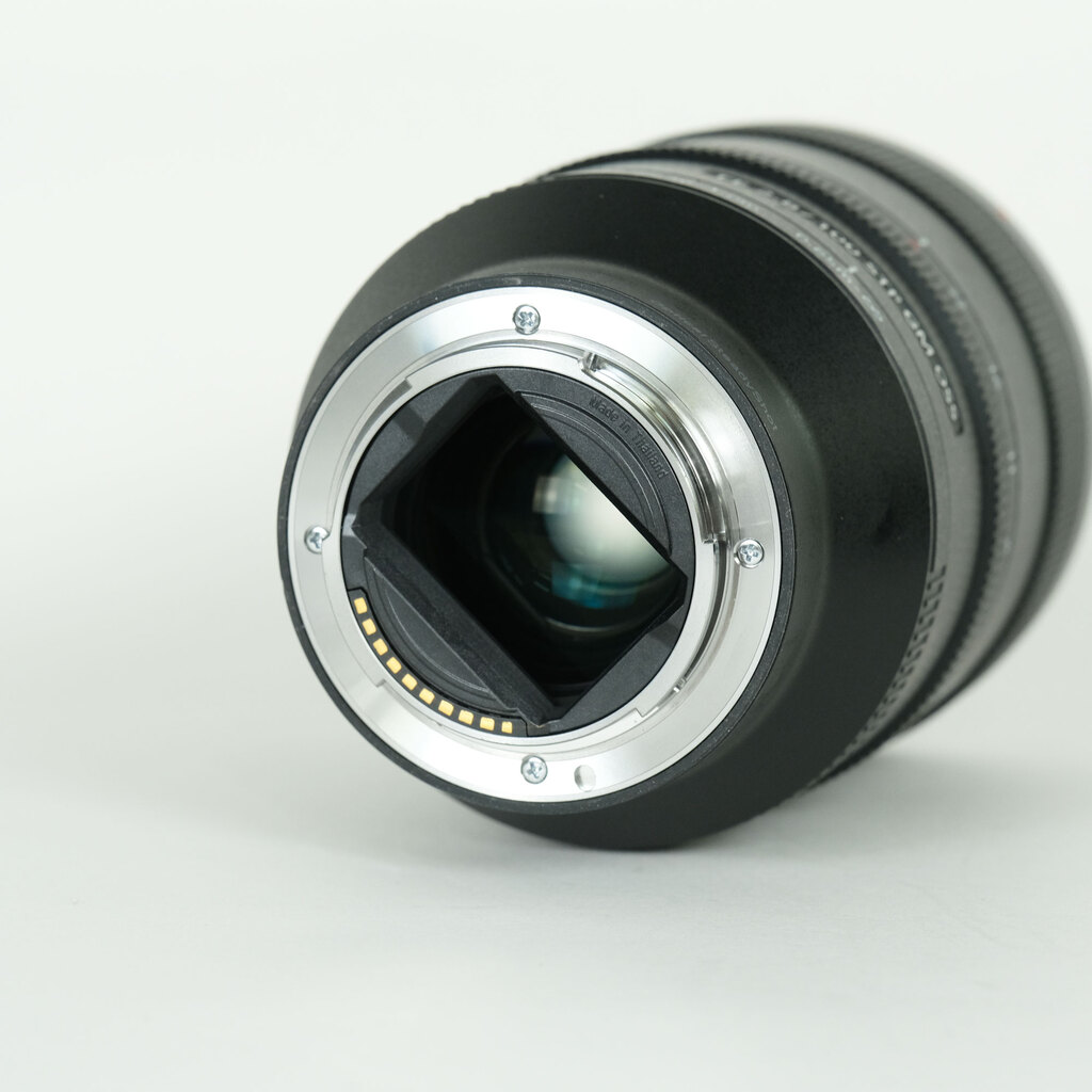 SONY FE 100mm F2.8 STF GM OSS SEL100F28GMの出品 | ONE SCENE（ワン