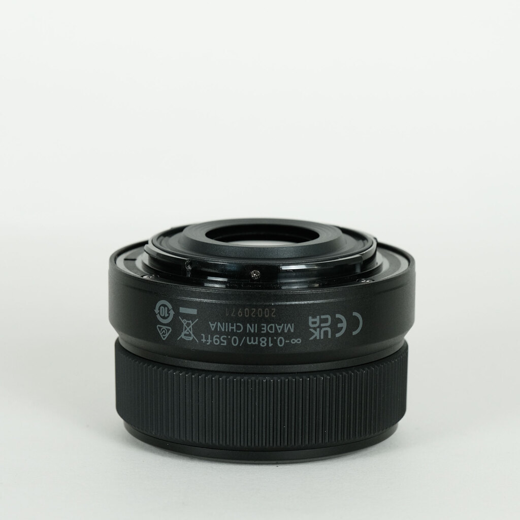 Nikon NIKKOR Z DX 24mm f/1.7 Nikon NIKKOR Z DX 24mm f/1.7