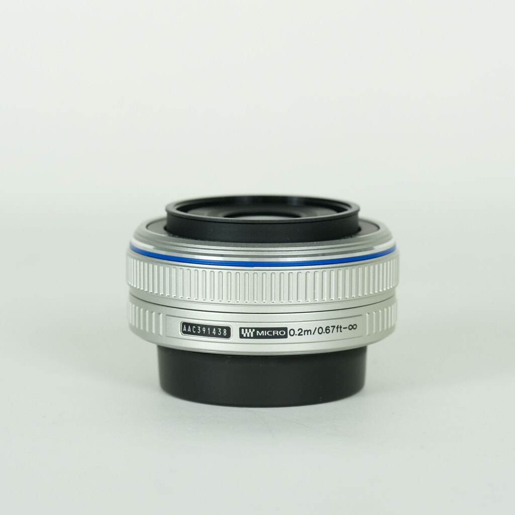 OLYMPUS M.ZUIKO DIGITAL 17mm F2.8 シルバーの出品 | ONE SCENE（ワン