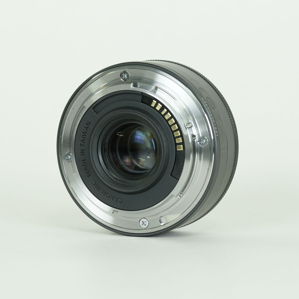 Canon EF-M22mm F2 STM