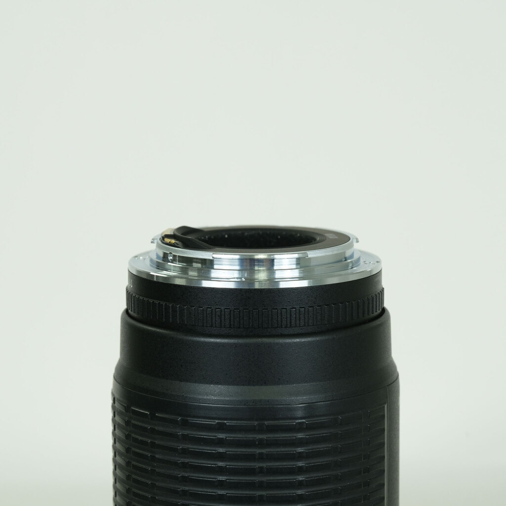 Canon EF70-210mm F4