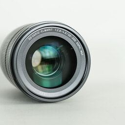Panasonic LEICA DG VARIO-ELMARIT 50-200mm / F2.8-4.0 ASPH. / POWER O.I.S.
