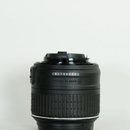 Nikon AF-S DX NIKKOR 18-55mm f3.5-5.6G VR II