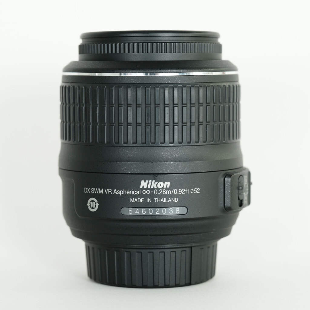 Nikon AF-S DX NIKKOR 18-55mm F3.5-5.6 G VR