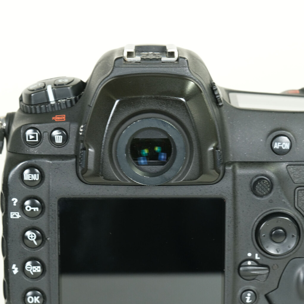 Nikon D5
