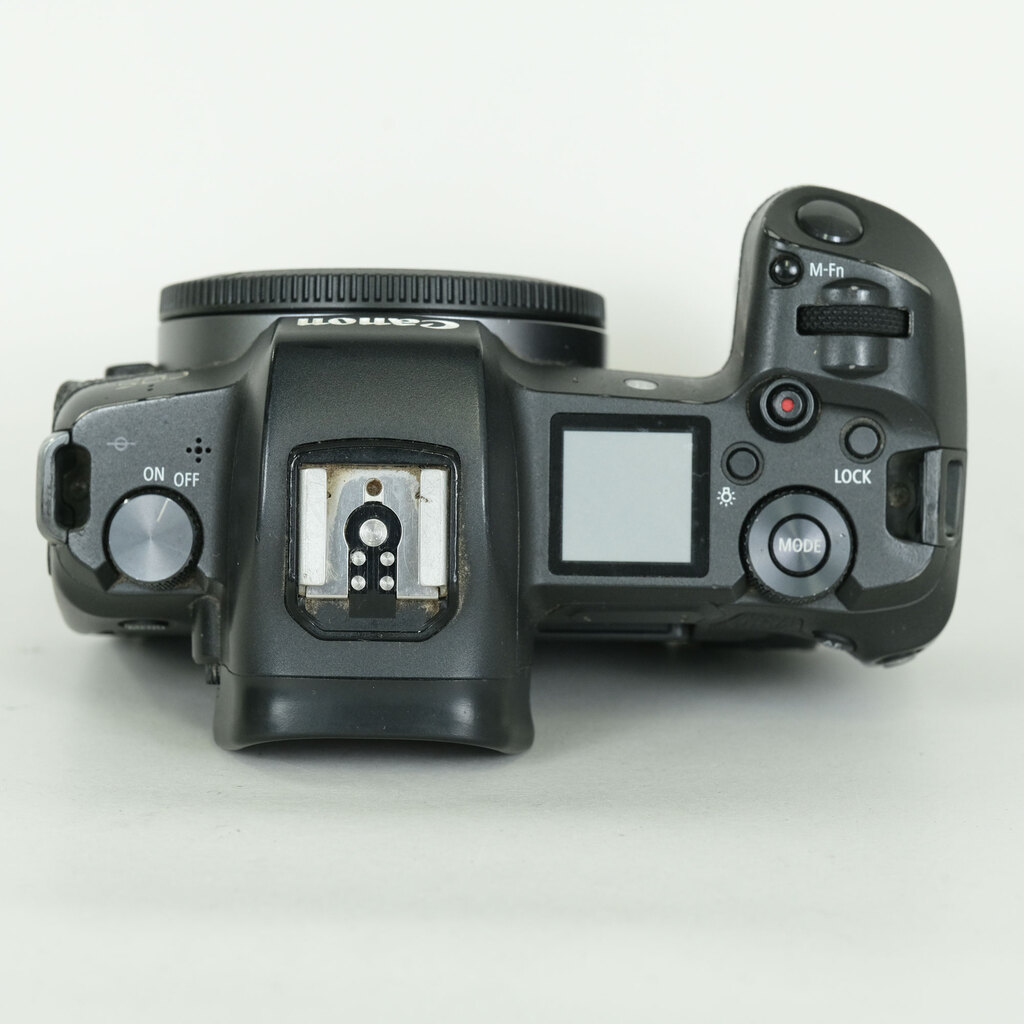 Canon EOS R Canon EOS R