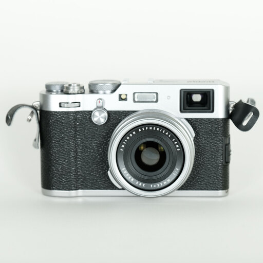FUJIFILM X100F シルバー