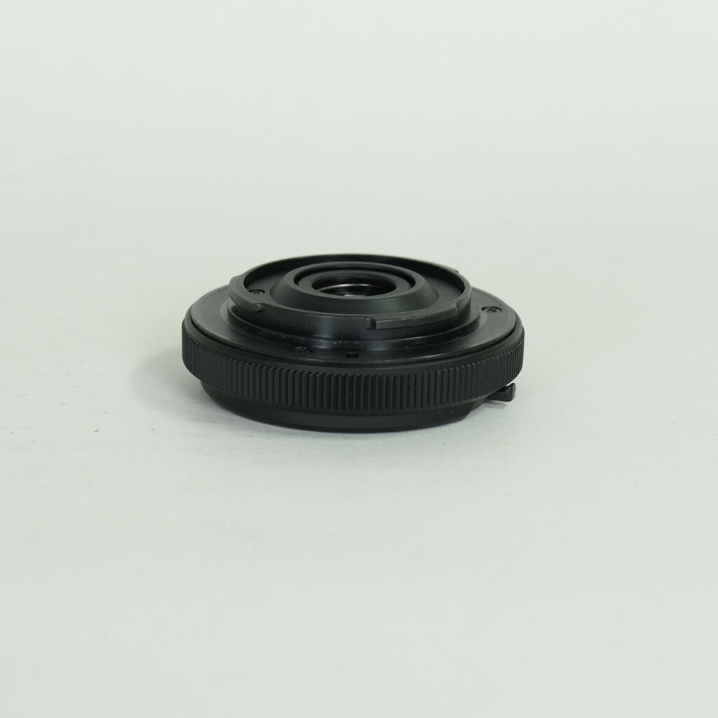 OLYMPUS フィッシュアイボディキャップレンズ（9mm Ｆ8.0 FISHEYE） BCL-0980 ブラック