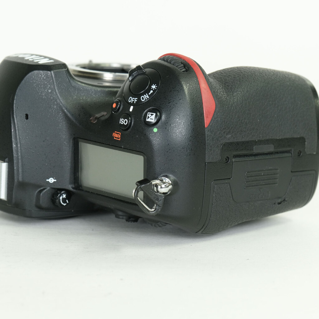 Nikon D850