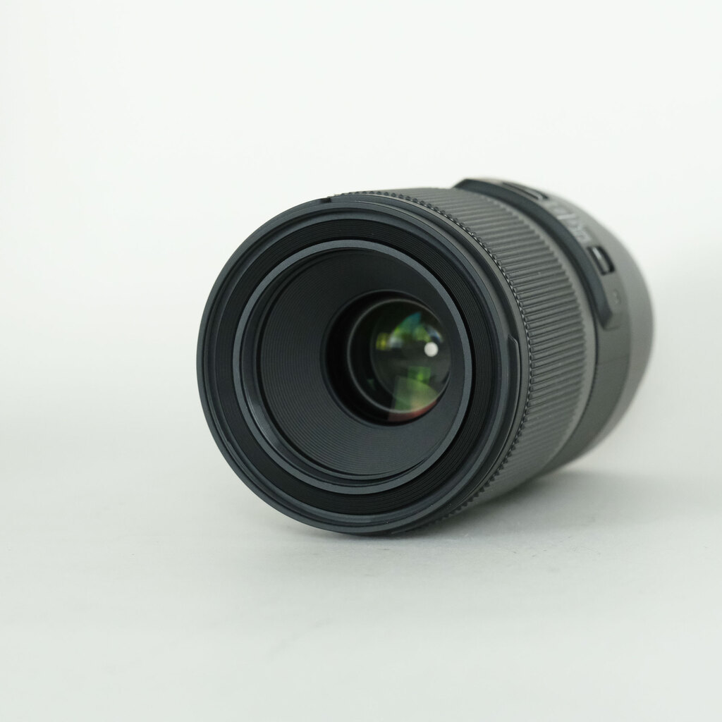 SIGMA 70mm F2.8 DG MACRO｜Art [ソニーE用]