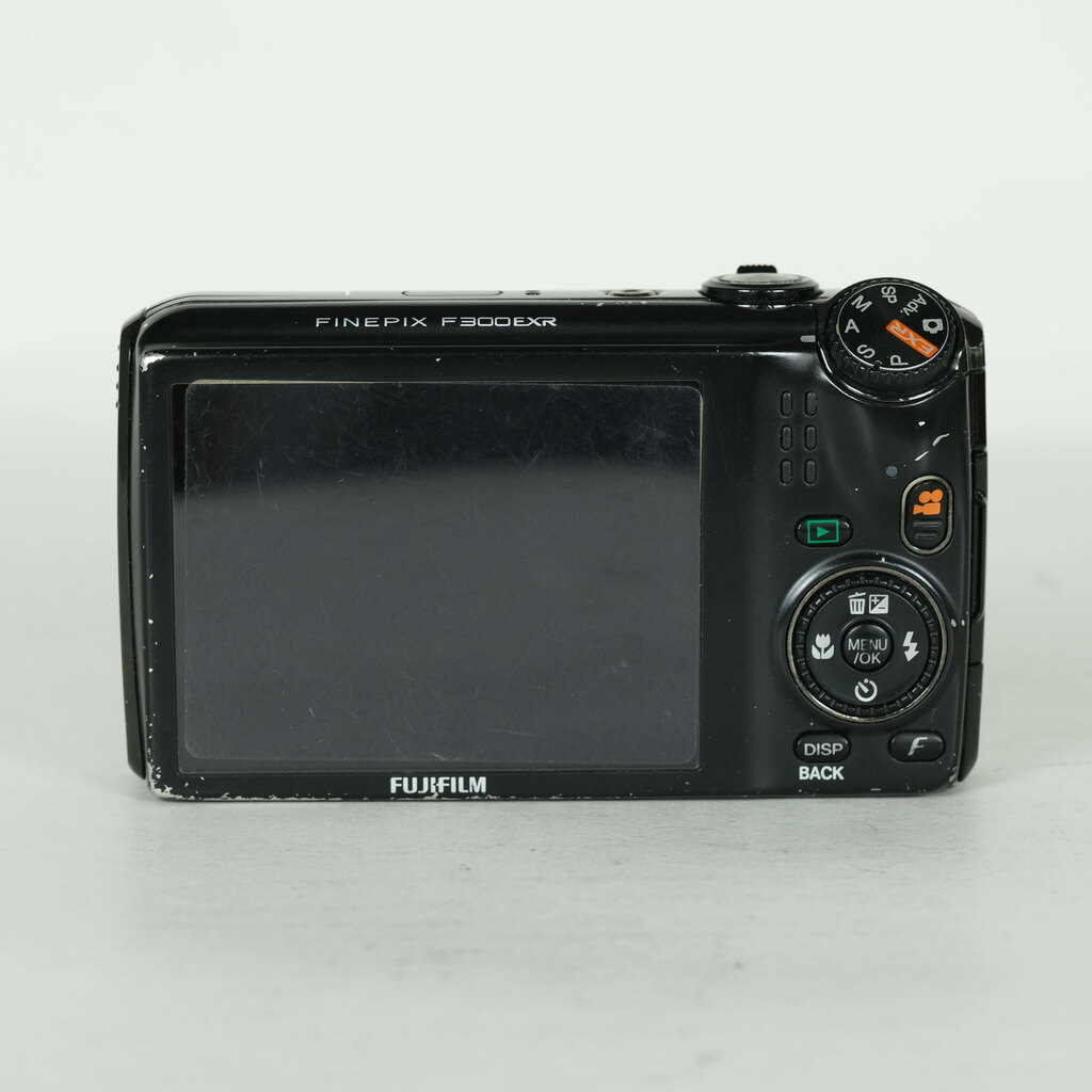 FUJIFILM FinePix F300EXR ブラックの出品 | ONE SCENE（ワンシーン）