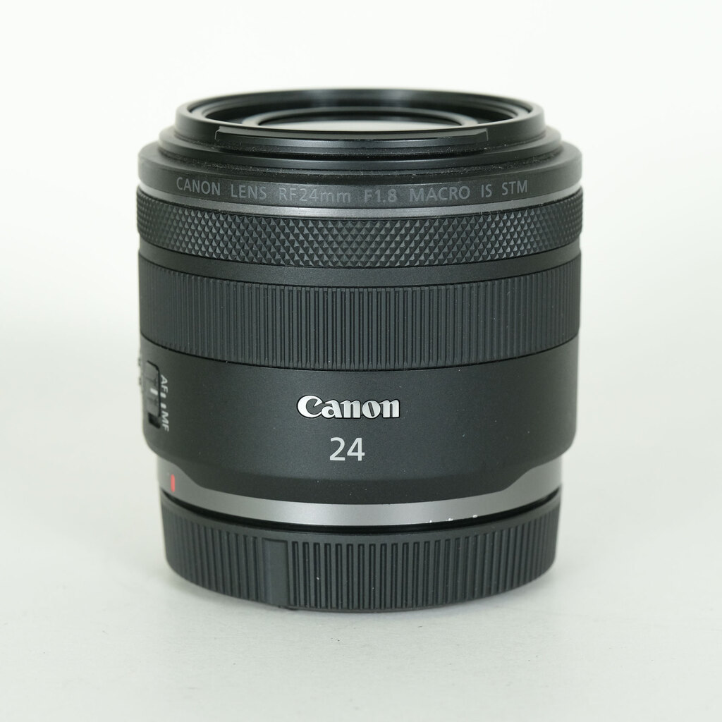 Canon RF24mm F1.8 MACRO IS STM