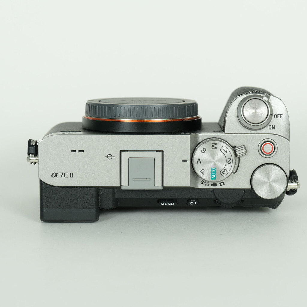 SONY α7C II(ILCE-7CM2) SONY α7C II(ILCE-7CM2)