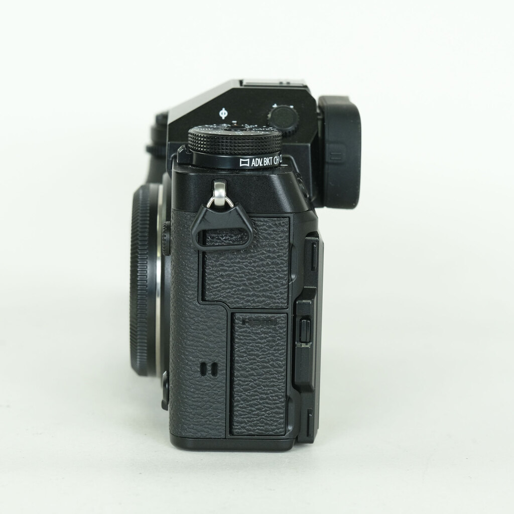 FUJIFILM X-T5