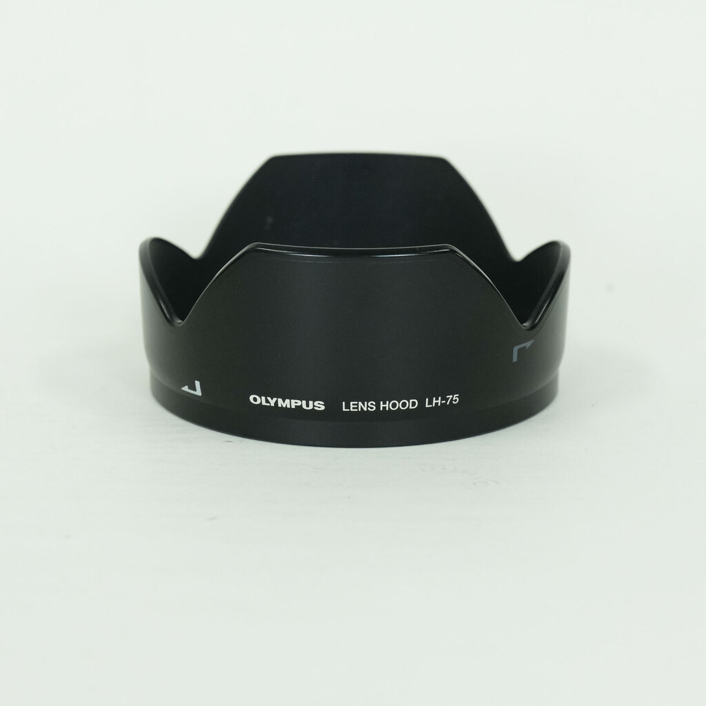 OLYMPUS ZUIKO DIGITAL 11-22mm F2.8-3.5