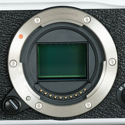 FUJIFILM X-E1 シルバー