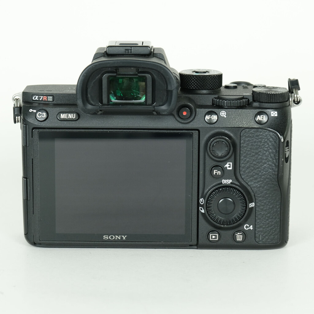 SONY α7R III(ILCE-7RM3) SONY α7R III(ILCE-7RM3)