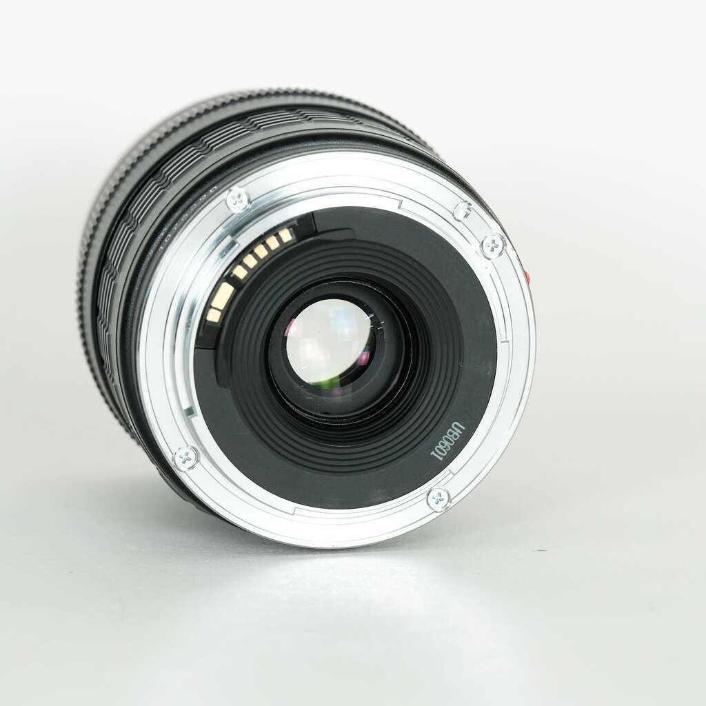 Canon EF 35-105mm F3.5-4.5