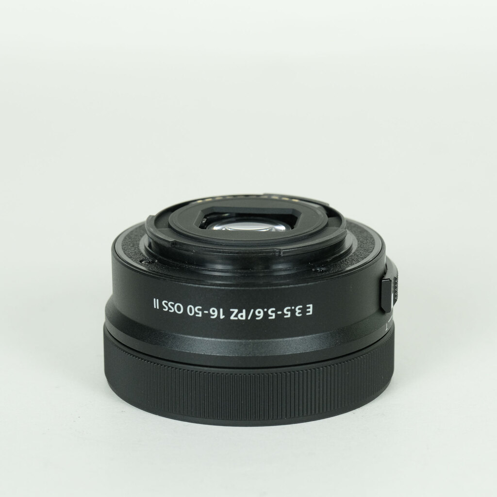 SONY E PZ 16-50mm F3.5-5.6 OSS II SELP16502 SONY E PZ 16-50mm F3.5-5.6 OSS II SELP16502