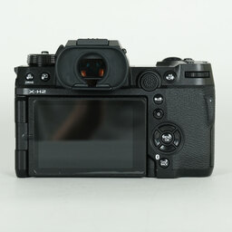 FUJIFILM X-H2