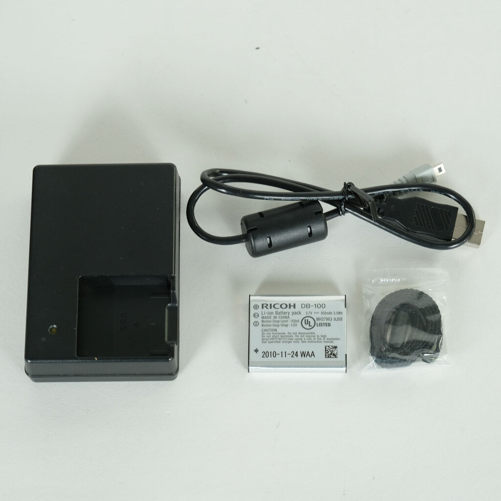 RICOH CX5 ブラック