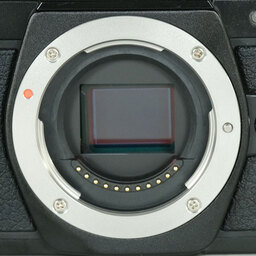 OLYMPUS OM-D E-M10 Mark II