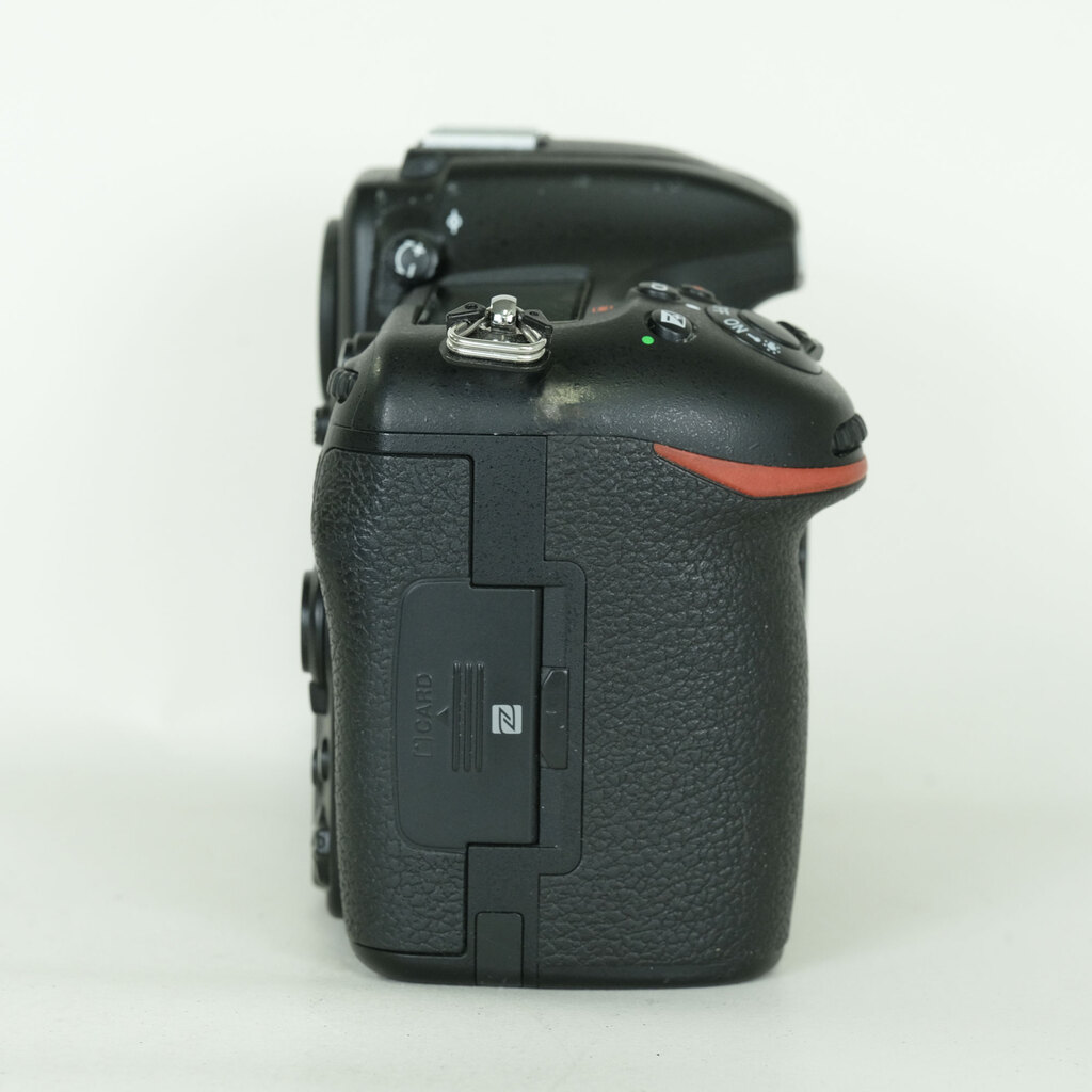 Nikon D500