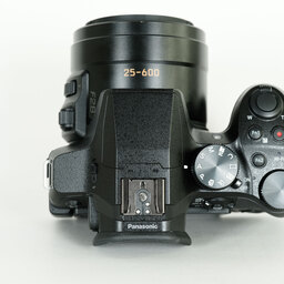 Panasonic LUMIX DMC-FZ300