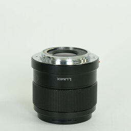 Panasonic LUMIX G 42.5mm / F1.7 ASPH. / POWER O.I.S.