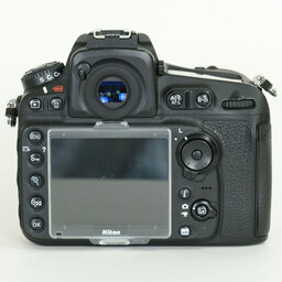 Nikon D810