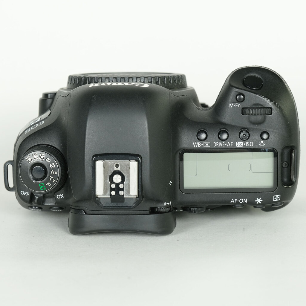 Canon EOS 5D Mark IV Canon EOS 5D Mark IV