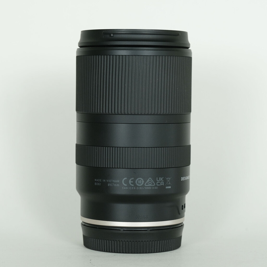TAMRON 18-300mm F/3.5-6.3 Di III-A VC VXD (Model B061) [キヤノンRF用]
