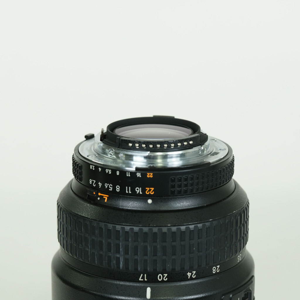 Nikon AI AF-S Zoom-Nikkor 17-35mm F2.8D IF-ED