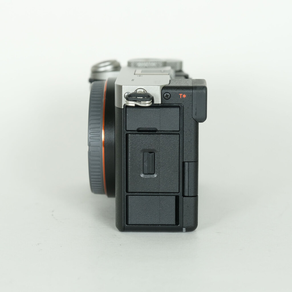 SONY α7C II(ILCE-7CM2) SONY α7C II(ILCE-7CM2)