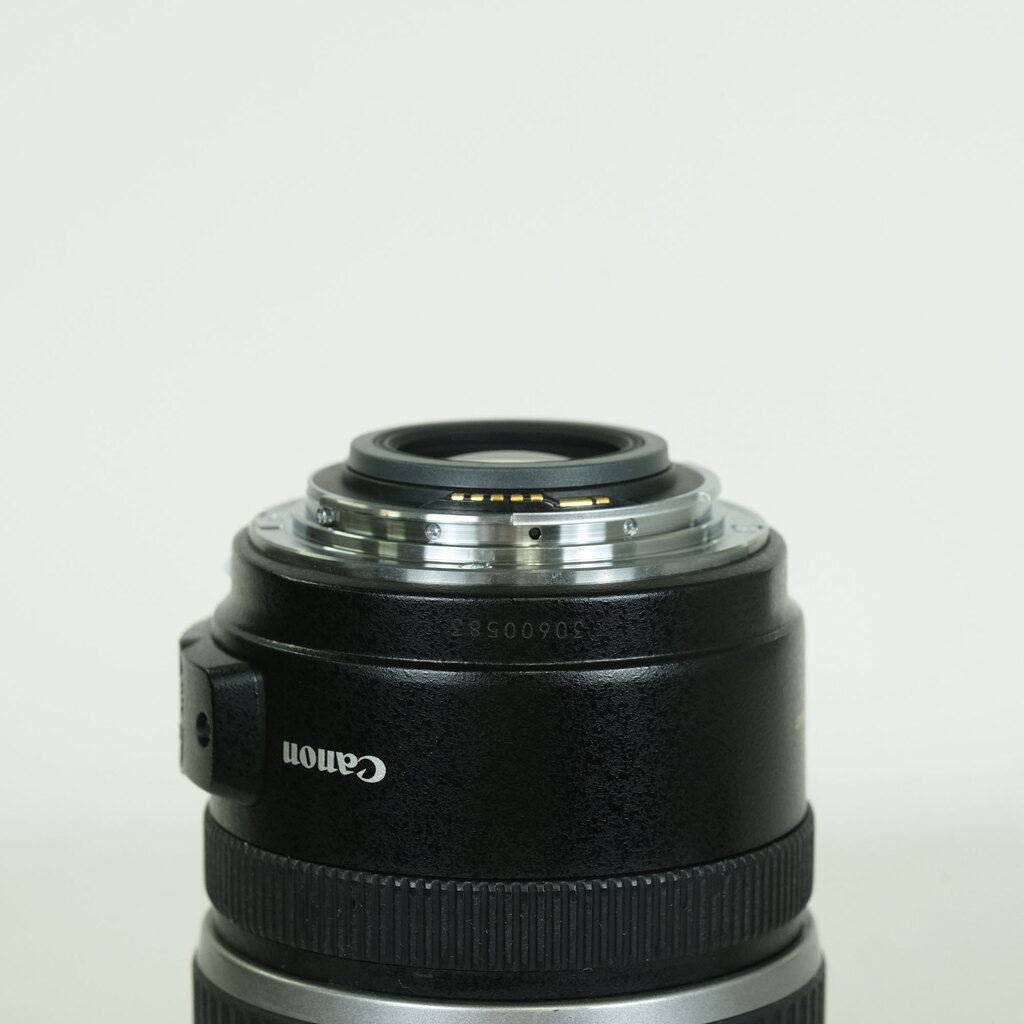 Canon EF-S17-55mm F2.8 IS USM