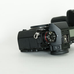 Panasonic LUMIX DC-S1