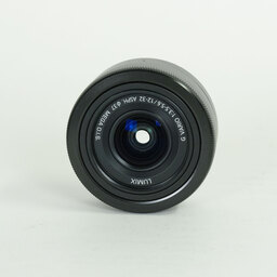 Panasonic LUMIX G VARIO 12-32mm / F3.5-5.6 ASPH. / MEGA O.I.S. Panasonic LUMIX G VARIO 12-32mm / F3.5-5.6 ASPH. / MEGA O.I.S.